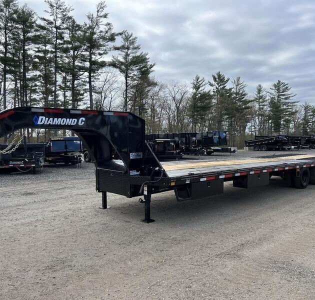2024 Diamond C 8.5x35 25K Gooseneck Equipment Trailer w/Spare Mount